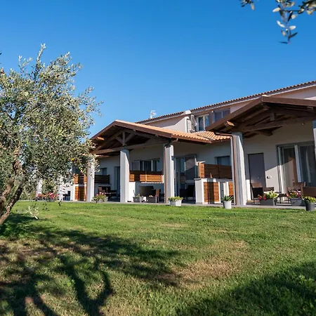 Residence La Pace - Pool & Relax-3